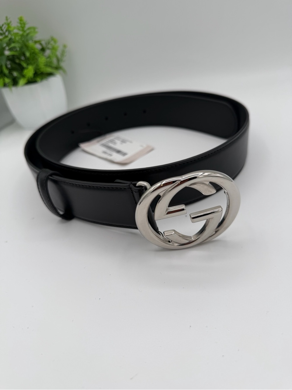 NWT Authentic Gucci belt size 95 Retail 570$